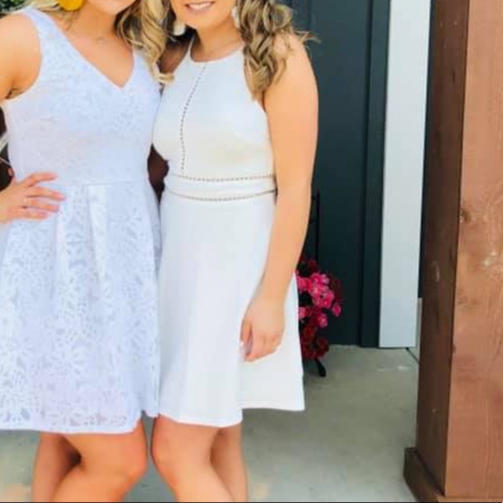 Short white dress